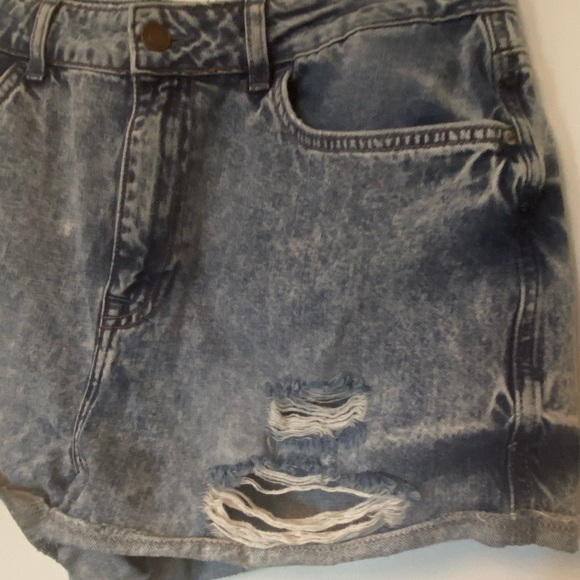Topshop | Moto Hallie Jean Shorts - Picture 8 of 12
